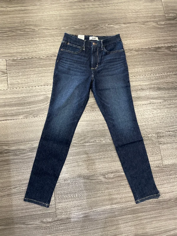 Jeans Skinny By Wrangler In Blue, Size: 6