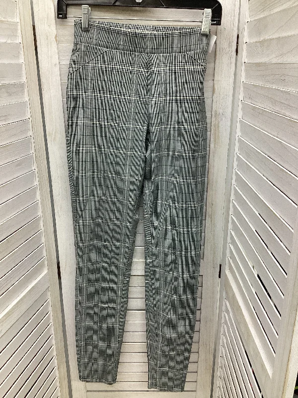 Pants Dress By Vera Wang In Plaid Pattern, Size: S