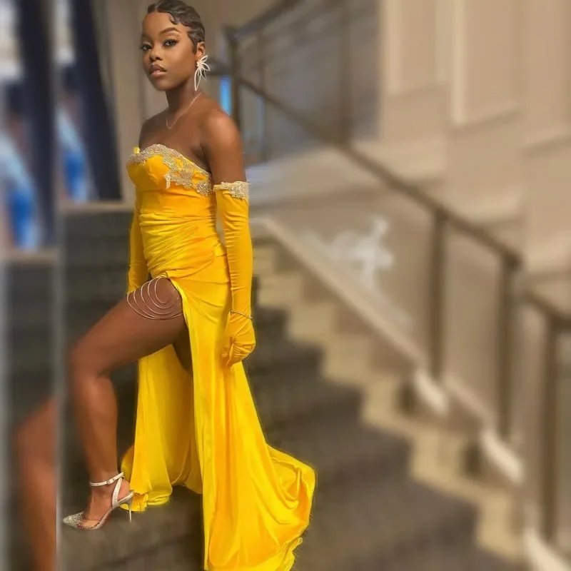 Yellow Prom Dresses For Black Girls 2024 Velvet Mermaid Party Gown Beading Evening Dress With Golves Vestidos De Festa